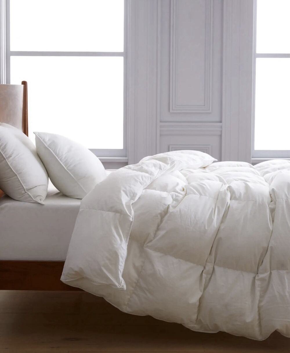 New QUINCE PREMIUM DUCK DOWN COMFORTER KING/CAL Duvet Insert Lightweight /N/$224
